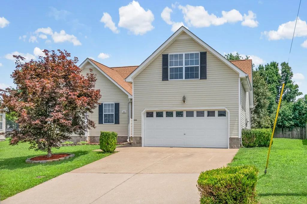 3827 Man O War Boulevard Clarksville TN 37042