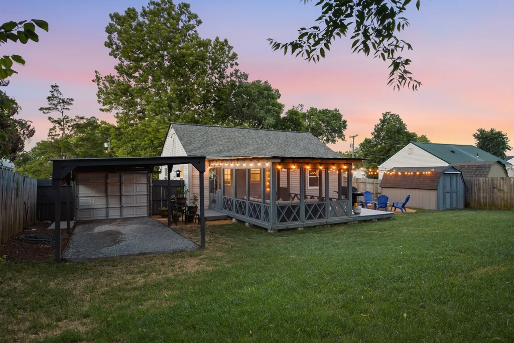 2215 Weona Drive Nashville TN 37214