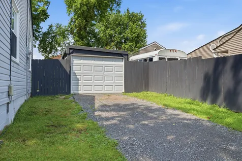 2215 Weona Drive Nashville TN 37214