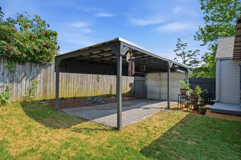 2215 Weona Drive Nashville TN 37214