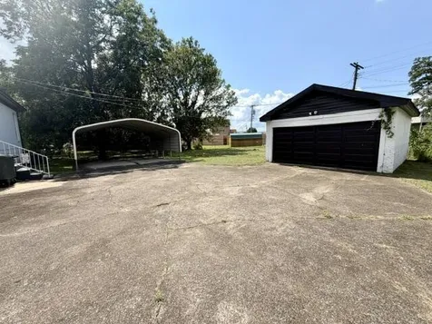 2325 E 03rd Chattanooga TN 37404