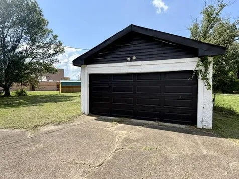 2325 E 03rd Chattanooga TN 37404
