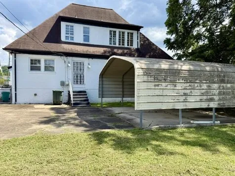 2325 E 03rd Chattanooga TN 37404