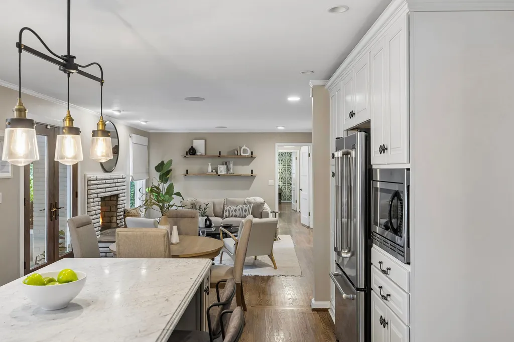 5911 Post Road Nashville TN 37205