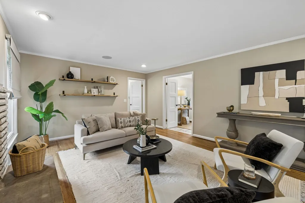5911 Post Road Nashville TN 37205