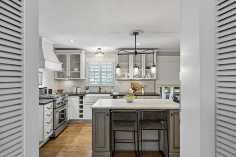5911 Post Road Nashville TN 37205