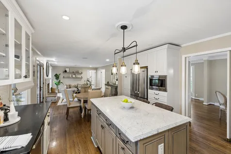 5911 Post Road Nashville TN 37205