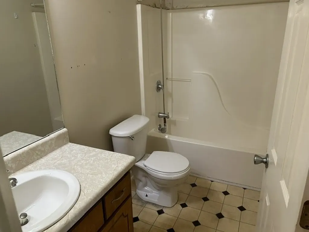 3277 S Senseney Circle Clarksville TN 37042