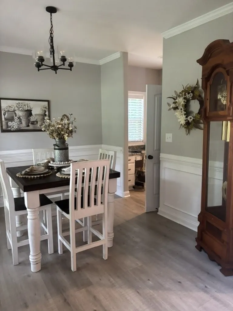 2086 Ussery Road, S Clarksville TN 37040