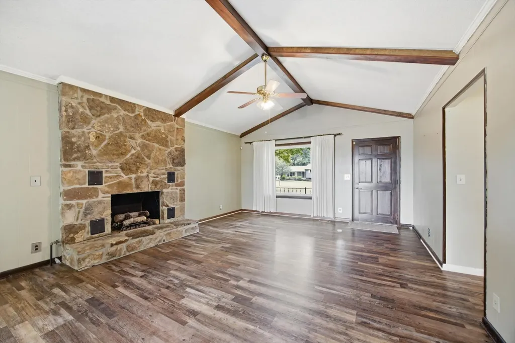 222 Troy Drive Dayton TN 37321