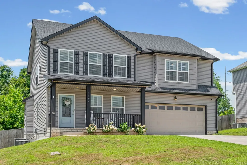1176 Governors Run Clarksville TN 37042
