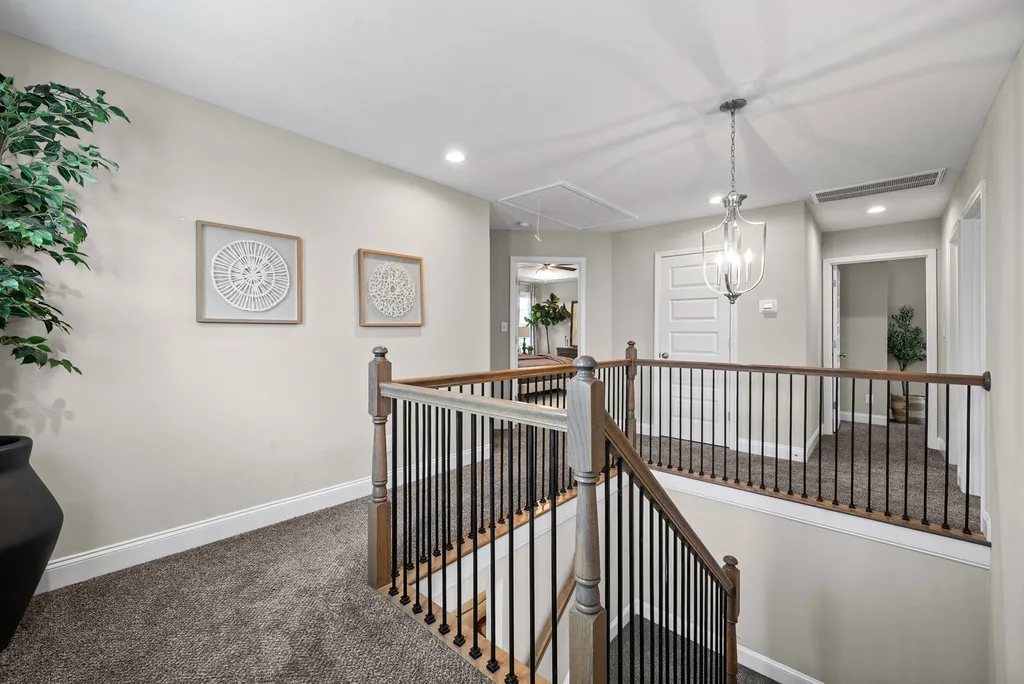 1176 Governors Run Clarksville TN 37042