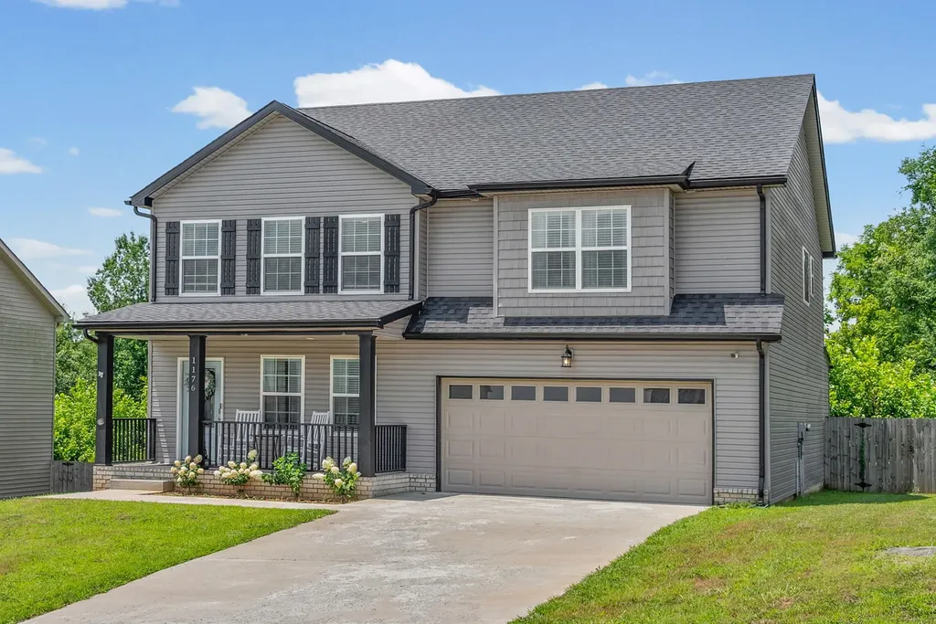 1176 Governors Run Clarksville TN 37042