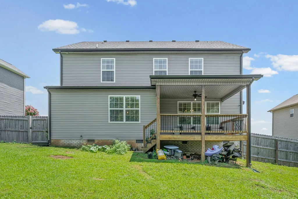1176 Governors Run Clarksville TN 37042