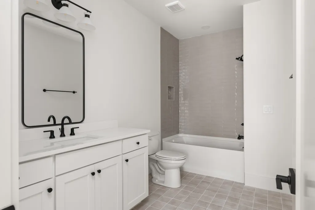 706 Brook Hollow Road Nashville TN 37205