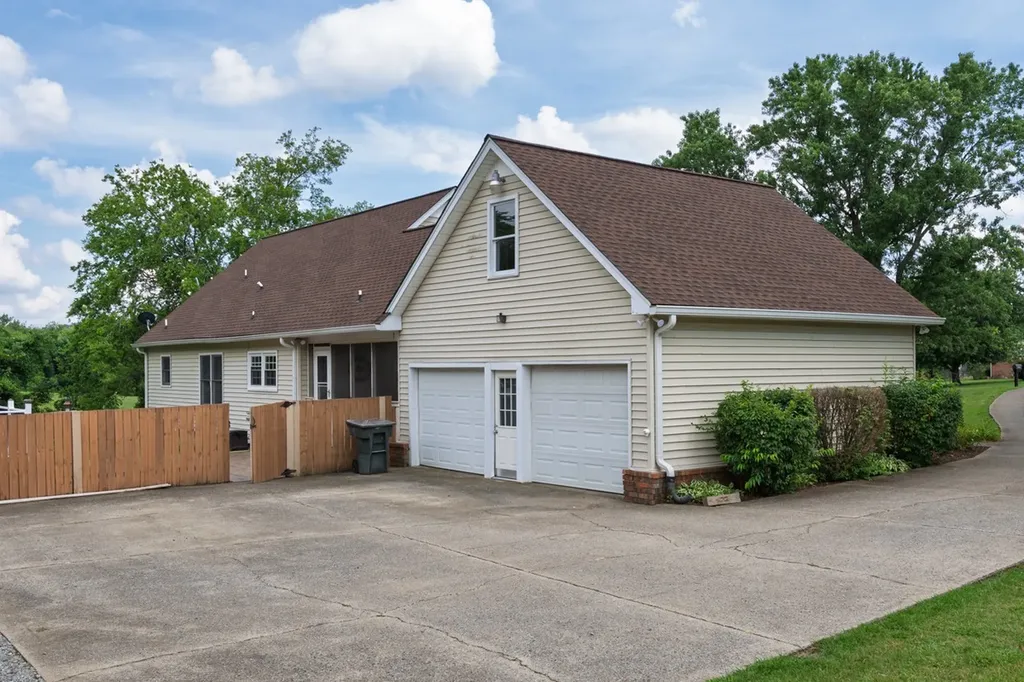 159 Grandview Drive Gallatin TN 37066