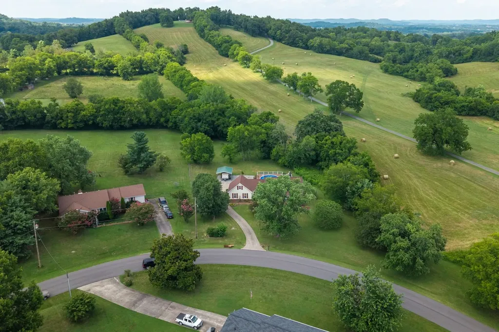 159 Grandview Drive Gallatin TN 37066