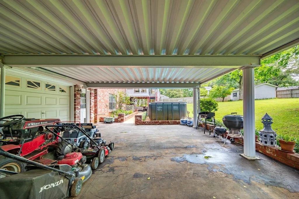 104 Hemingway Drive Columbia TN 38401