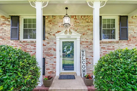 104 Hemingway Drive Columbia TN 38401