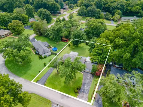 104 Hemingway Drive Columbia TN 38401