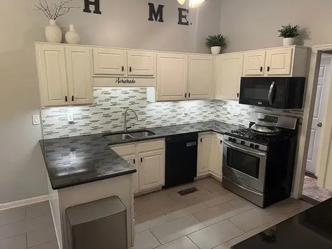107 Braxton Ln, W Hendersonville TN 37075