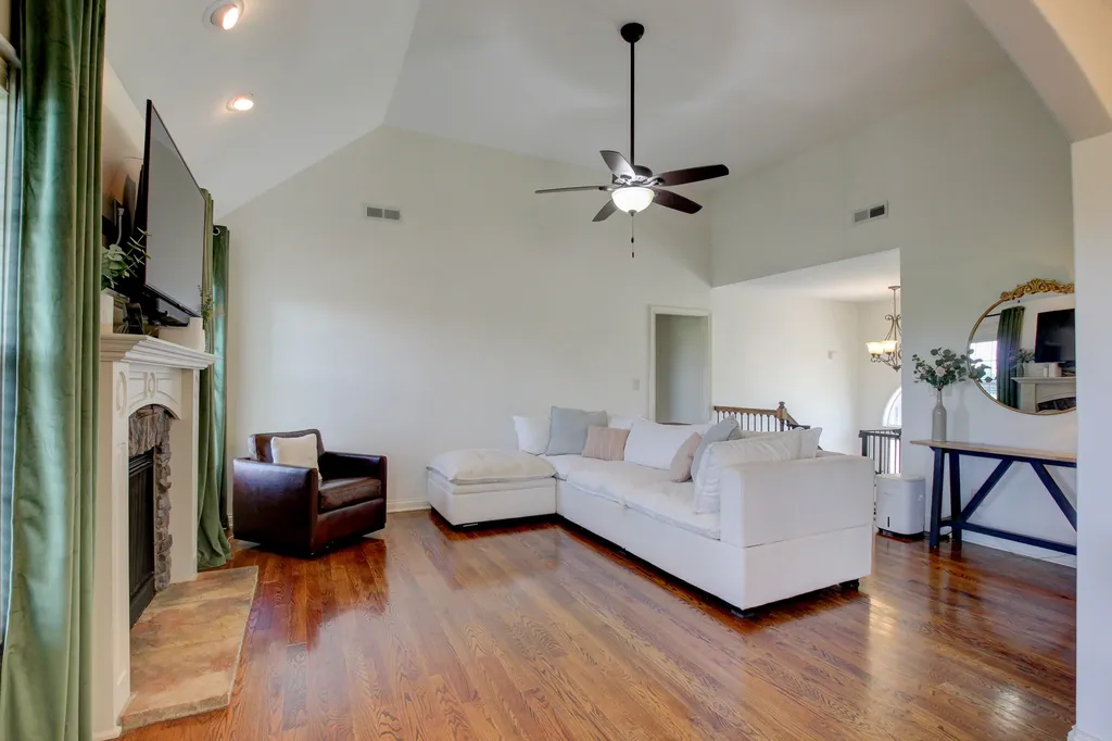 1336 Canyon Place Clarksville TN 37042
