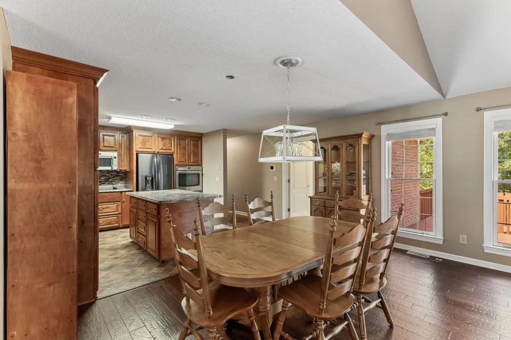 909 Greenview Drive Fayetteville TN 37334