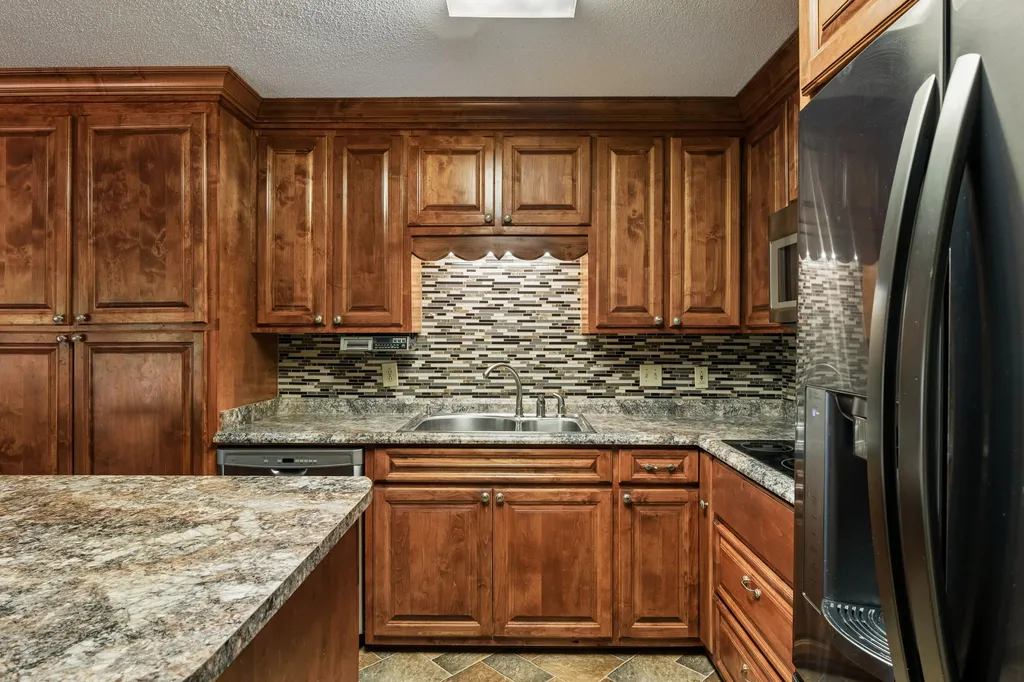 909 Greenview Drive Fayetteville TN 37334