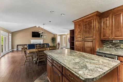 909 Greenview Drive Fayetteville TN 37334