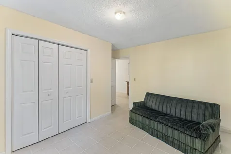 909 Greenview Drive Fayetteville TN 37334