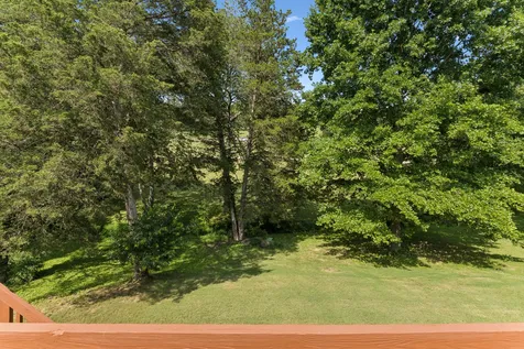909 Greenview Drive Fayetteville TN 37334
