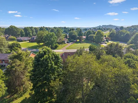 909 Greenview Drive Fayetteville TN 37334