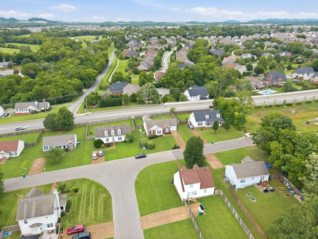 2920 Torrence Trail Spring Hill TN 37174