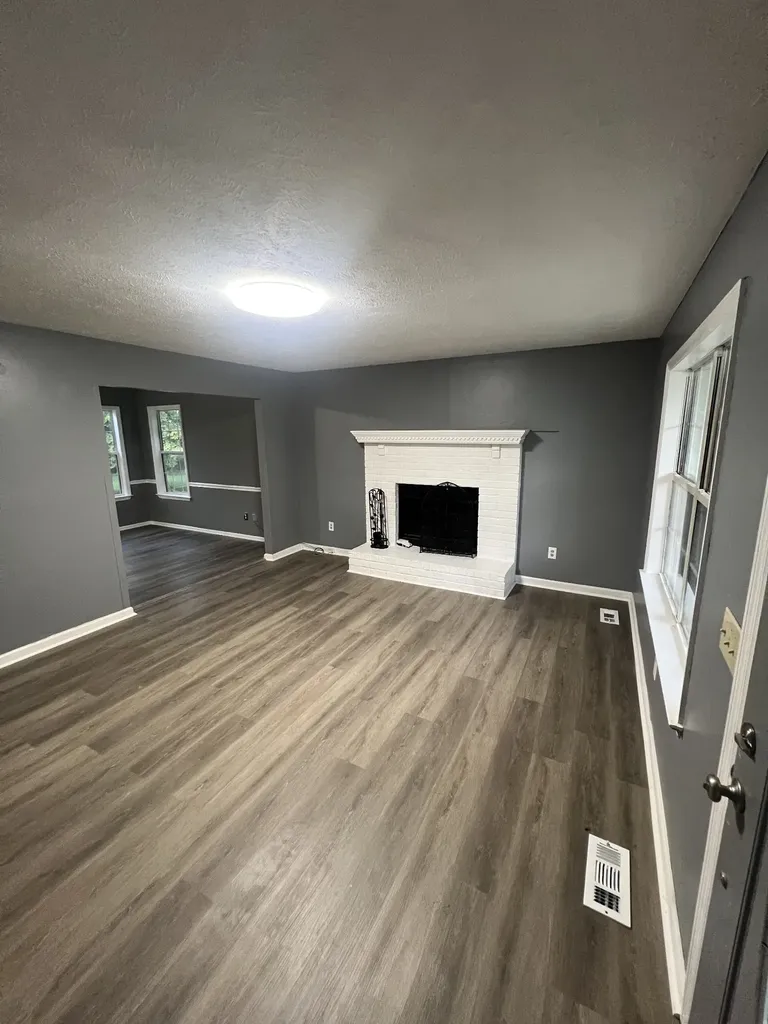 1810 Mars Street La Vergne TN 37086