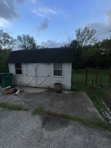 1810 Mars Street La Vergne TN 37086