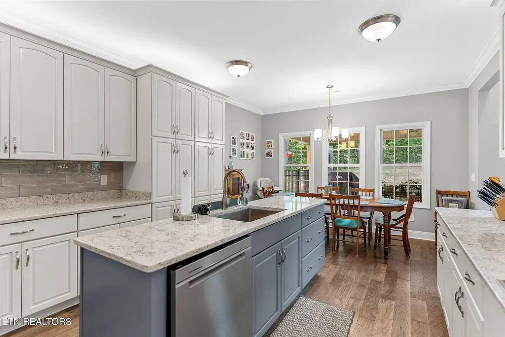 3045 Port Royal Lane Knoxville TN 37938