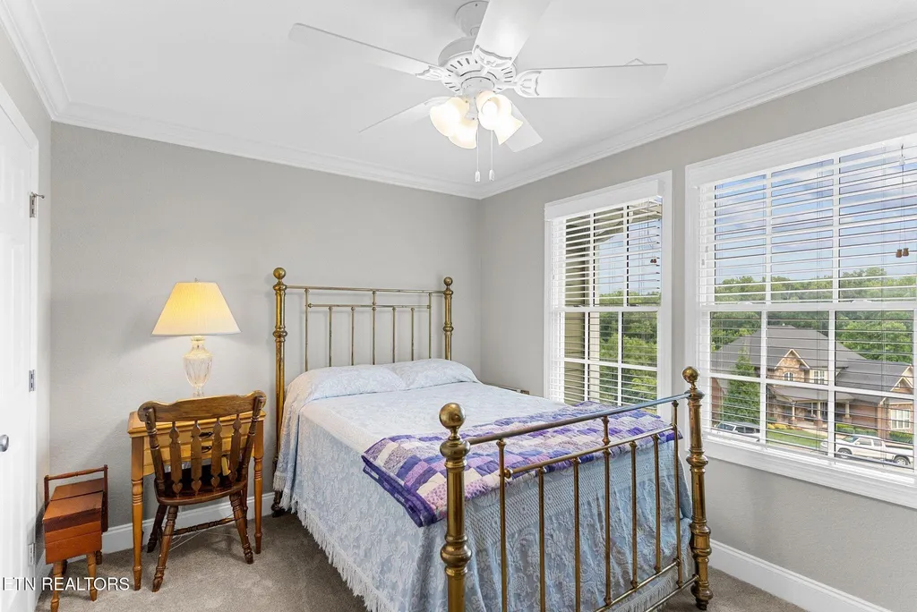 3045 Port Royal Lane Knoxville TN 37938
