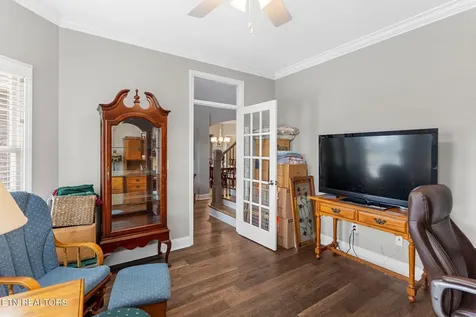 3045 Port Royal Lane Knoxville TN 37938