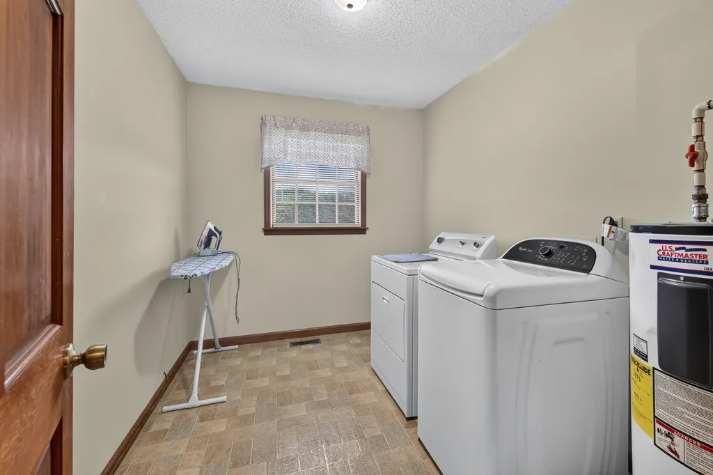 45 Boning Road Fayetteville TN 37334
