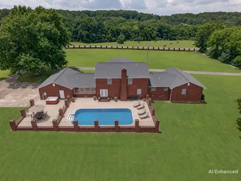 45 Boning Road Fayetteville TN 37334