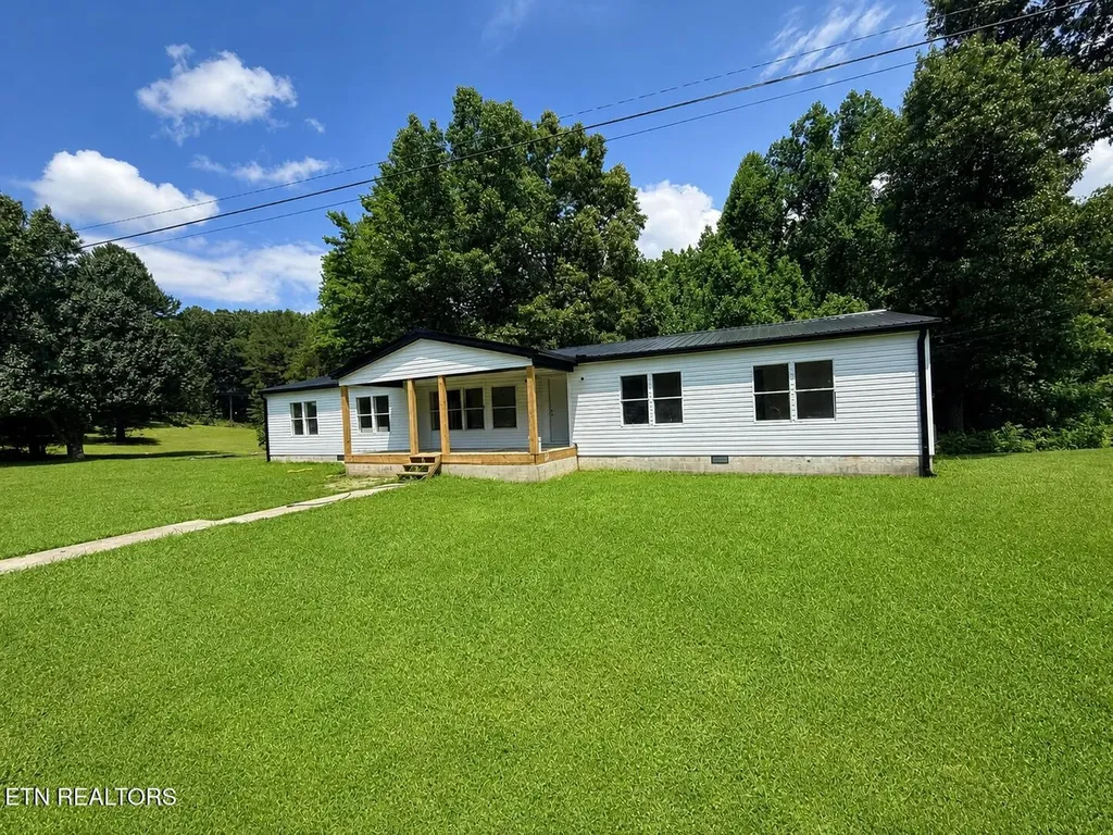 1035 Star Point Road Jamestown TN 38556