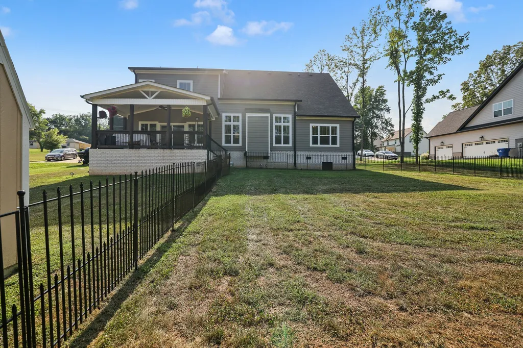 1805 Powell Road Clarksville TN 37043