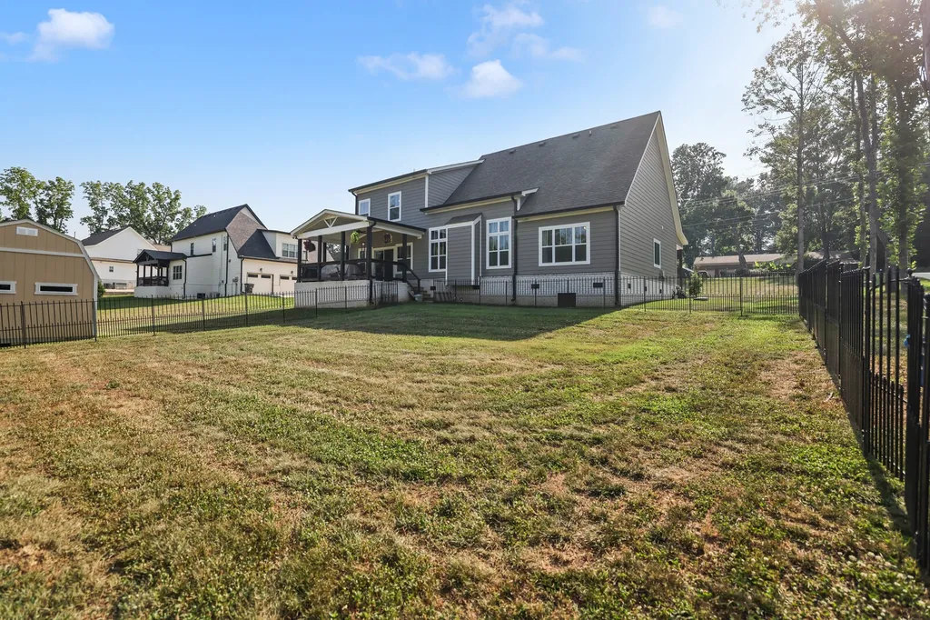 1805 Powell Road Clarksville TN 37043