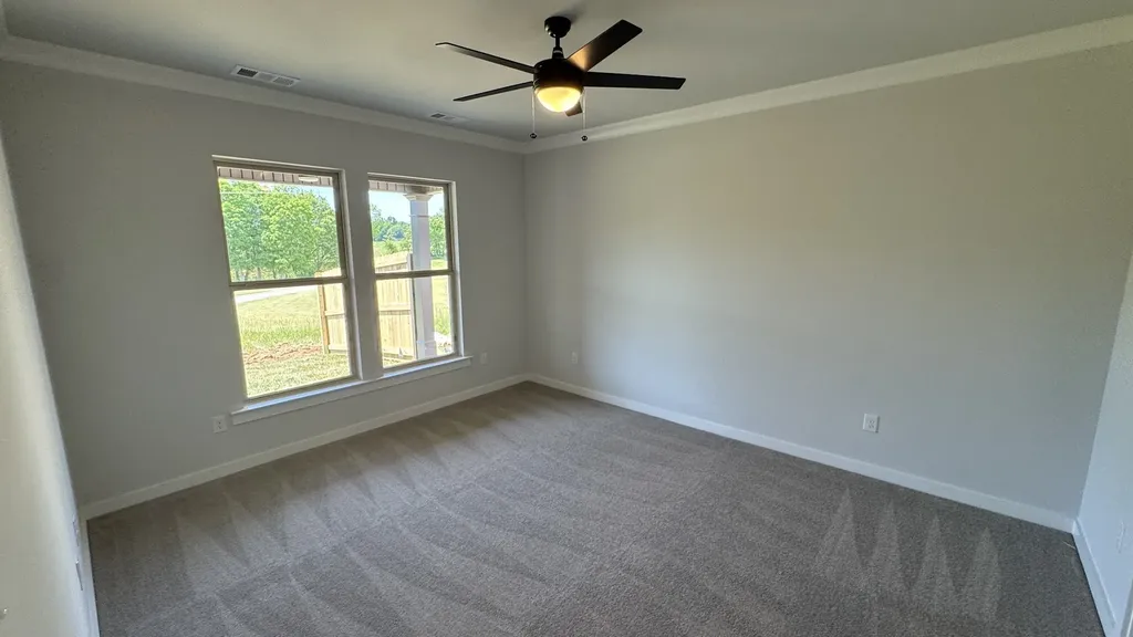 510 W Foxrun Springfield TN 37172