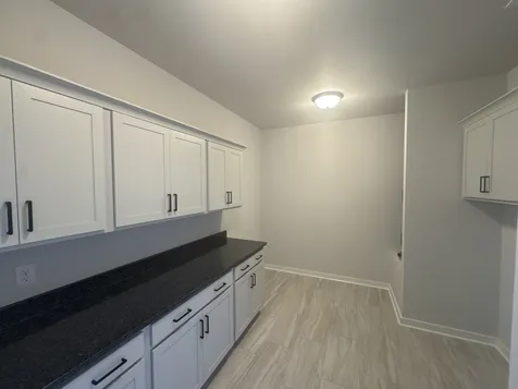 510 W Foxrun Springfield TN 37172