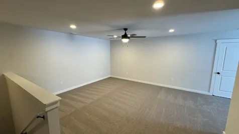 510 W Foxrun Springfield TN 37172