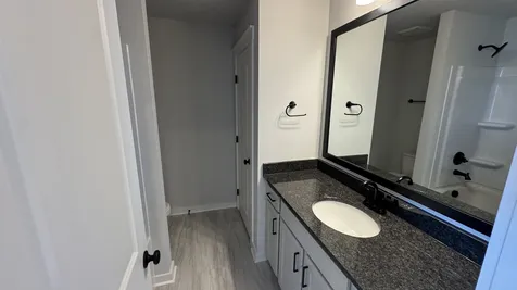 510 W Foxrun Springfield TN 37172