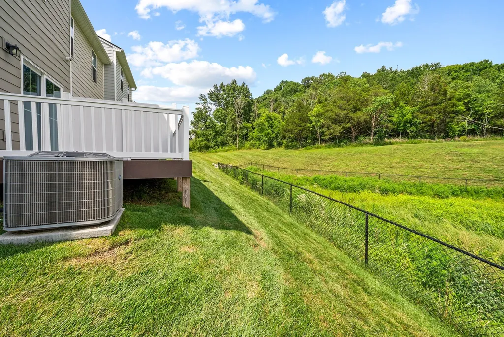 1000 Mountain View Drive Thompsons Station TN 37179