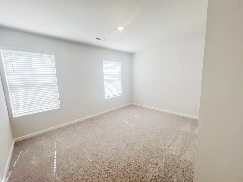 449 Perthshire Loop Clarksville TN 37043