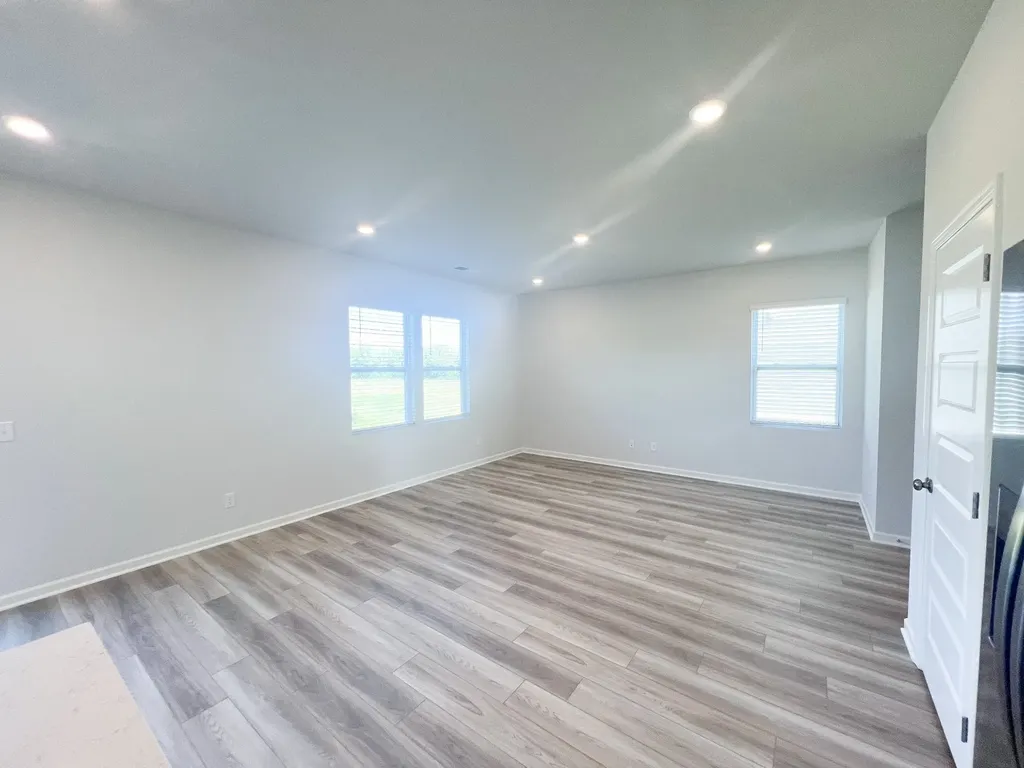 449 Perthshire Loop Clarksville TN 37043